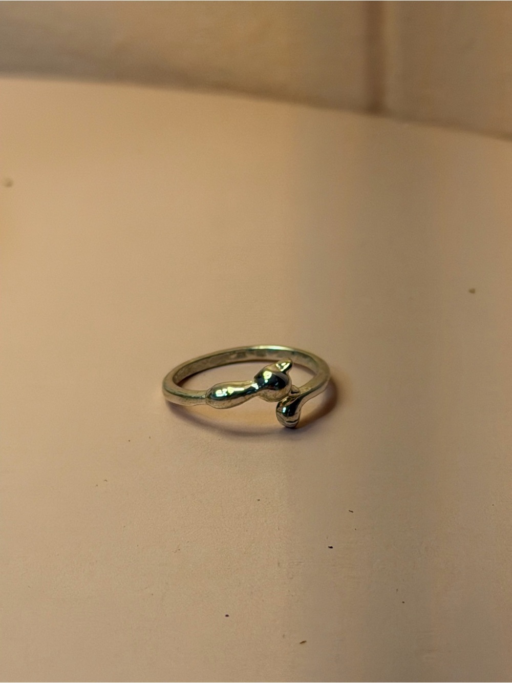 Cat ring design